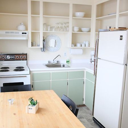 Motel Appartements Le Saint-Patrick Sainte-Flavie Camera foto
